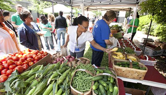 Oct. 4 will mark the final farmers market of the 2013 season at Duke. The market will return in April 2014. Photo by Duke Photography.